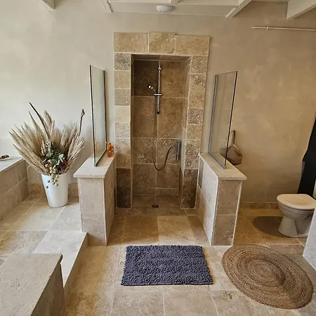 Maison Charentaise Renovee, 5min Plages, 10 Pers, Wi-fi, Bbq, Parking, Linge Inclus - Fr-1-71-103 Дом отдыха Руайян