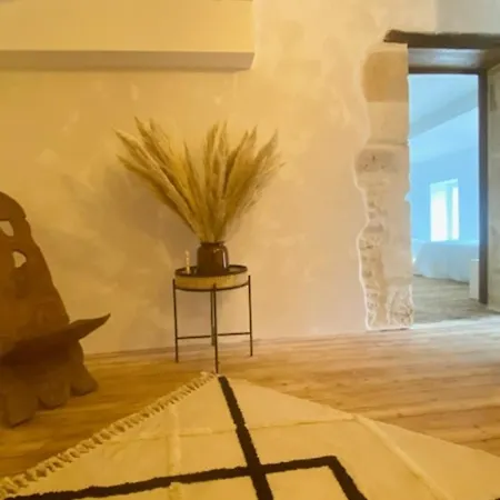 Maison Charentaise Renovee, 5min Plages, 10 Pers, Wi-fi, Bbq, Parking, Linge Inclus - Fr-1-71-103 * Руайян